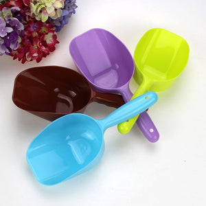 Scoop Shaped Food Container